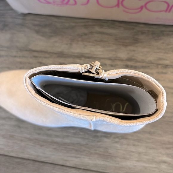 NIB [Sugar] Brown/Camel Suede Round Toe Snake Print Heel Ankle Boots Women’s 6.0 - Picture 13 of 16